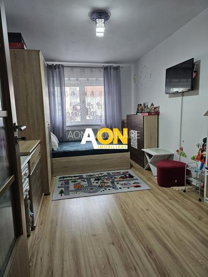 Apartament 3 camere, Cetate, etaj intermediar - 7