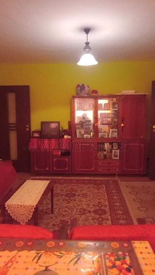 Apartament 2 camere, 56 mp, etaj 3/5, bloc izolat, boxă – zona Hotel Strelitia /