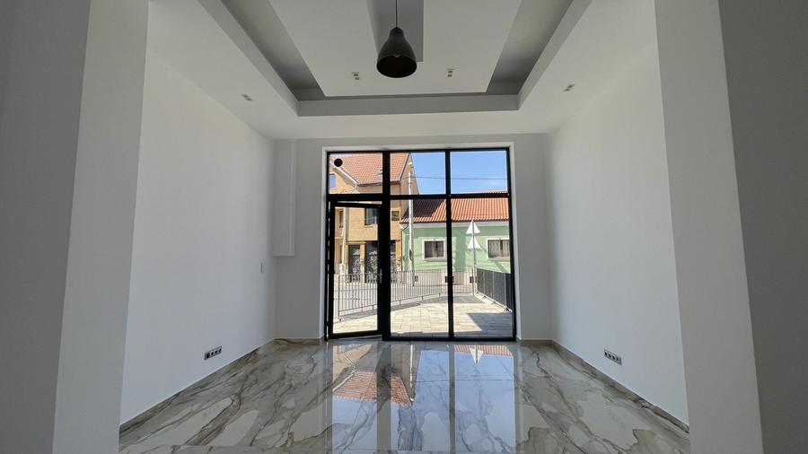 Spatiu comercial de inchiriat, Prima Sucevei