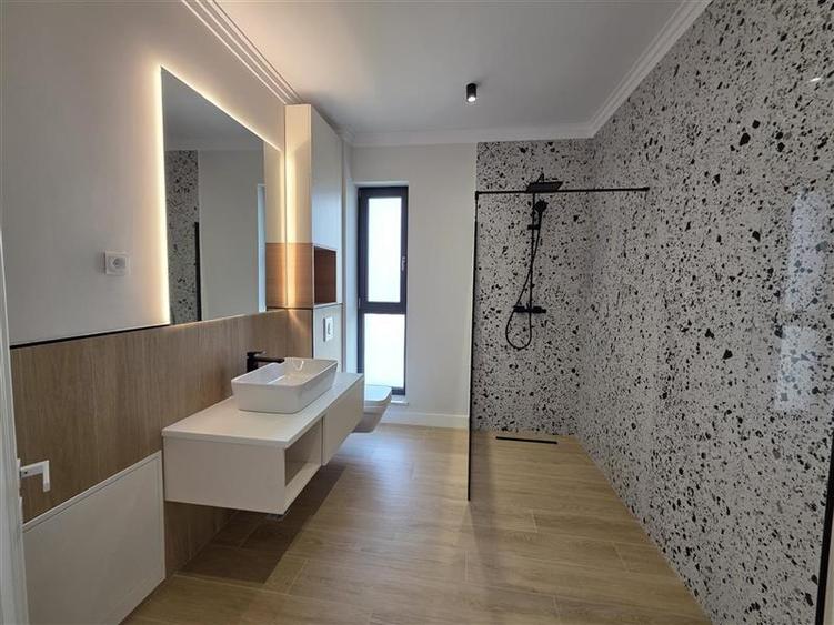 Casa moderna langa Ford -comision 0%
