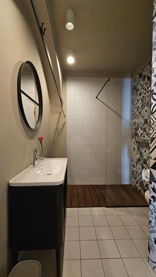 Apartament spectaculos de închiriat 4 camere 4 băi Centrul Istoric