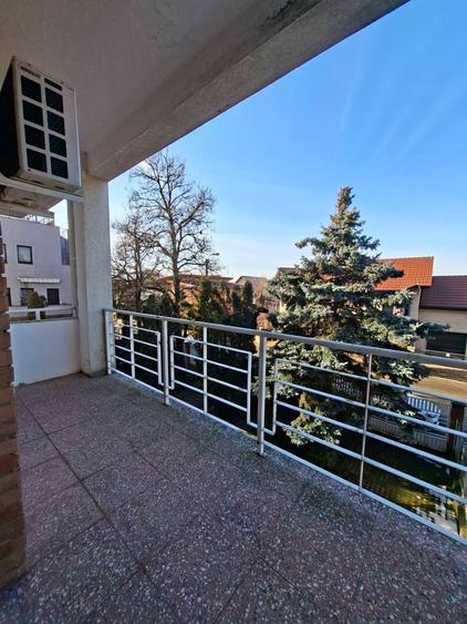 Langa Parc Padurice, pentru locuit sau afacere