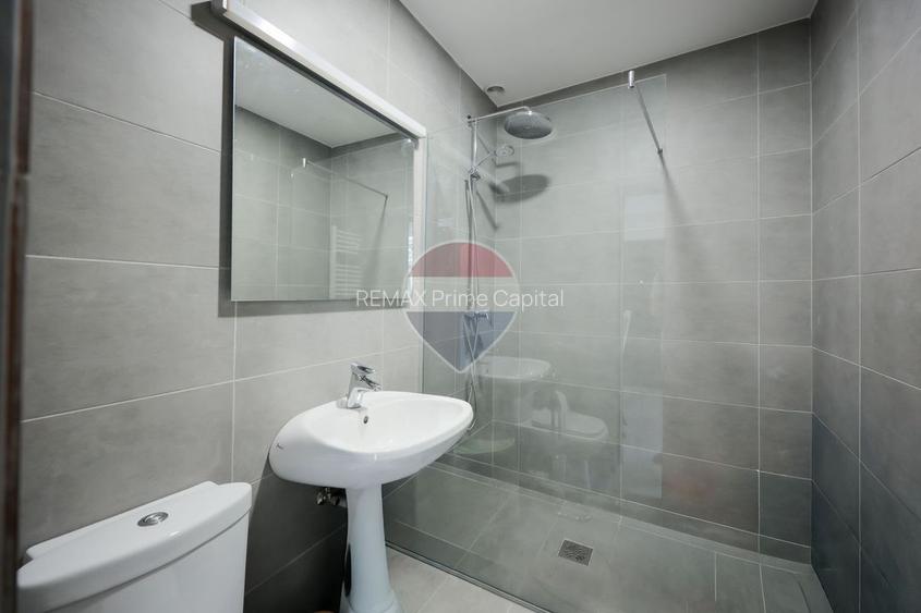 Vânzare apartament 4 camere, acces auto - parcare, Central - Cuza Vodă - 12