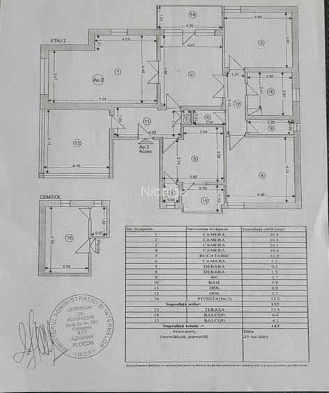 Apartament in vila, ultracentral cu priveliste - 9