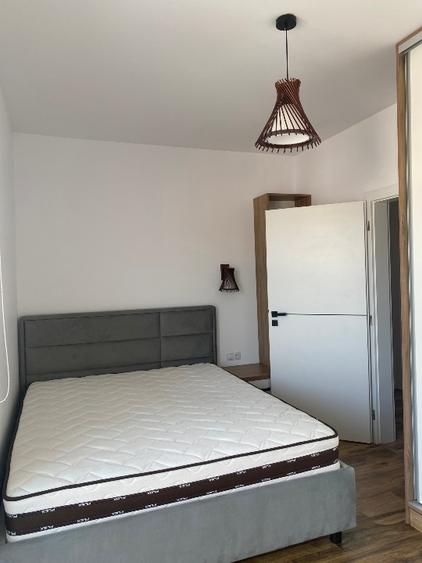 Proprietar vand apartament 3 cam, 68mp + 20mp terasa, bloc nou, centru Borhanci