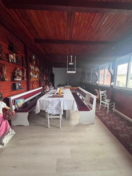 Casa zona rezidentiala , 700mp teren, Radauti