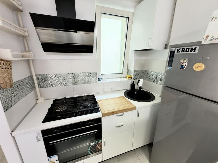 Apartament 2 Camere , decomandat, Zona Dorobanti-Perla - 9