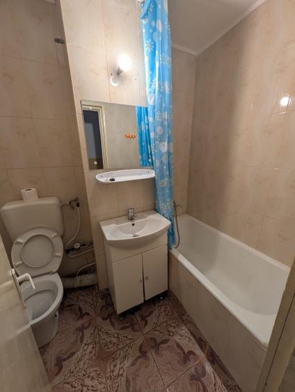 Apartament 2 camere de vanzare
