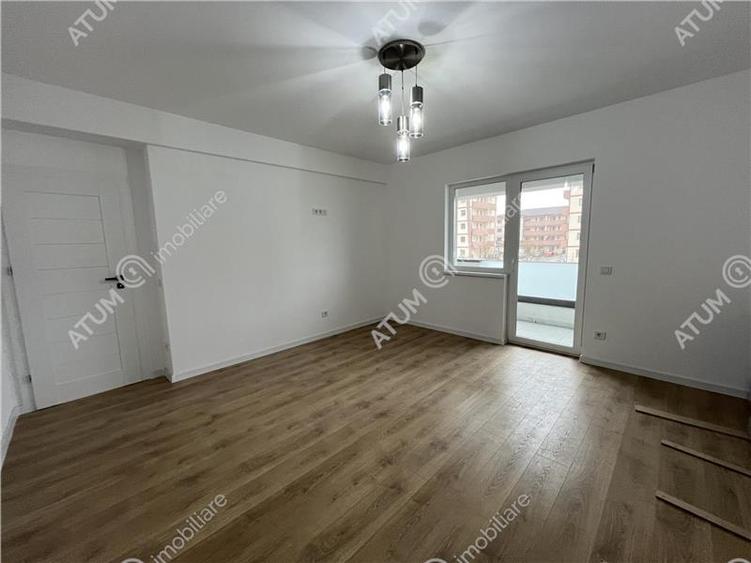 Apartament intabulat cu 2 camere si 2 balcoane pe Calea Surii Mici