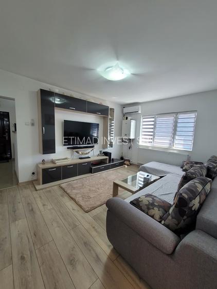 2 camere | Loc de parcare  | Centrală pe gaze  | Năvodari – Str.Albinelor -400 E - 2