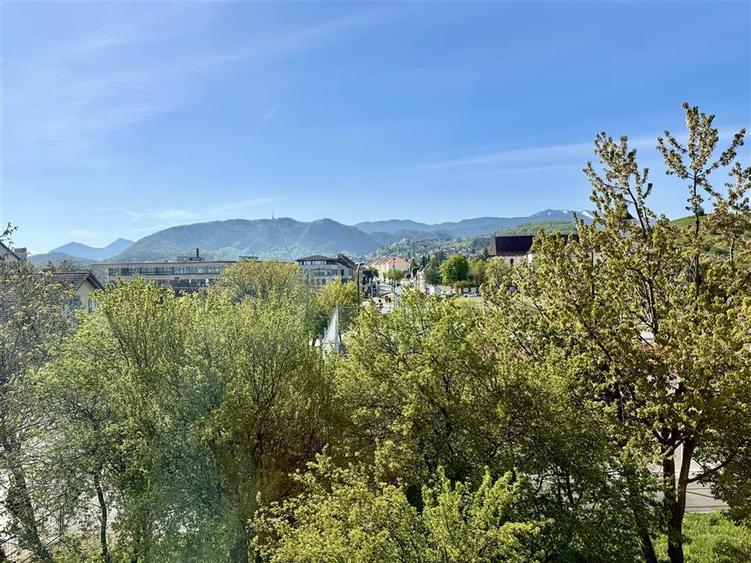 Apartament 2 camere | strada Lunga | Curte