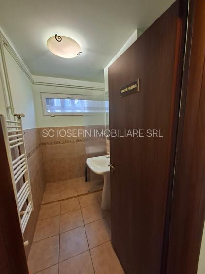 Spatiu stradal pentru  cabinet, salon,diverse activitati. - 11