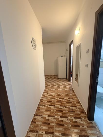 Garsoniera decomandata cu balcon 48 mp, Brestei-Promenada