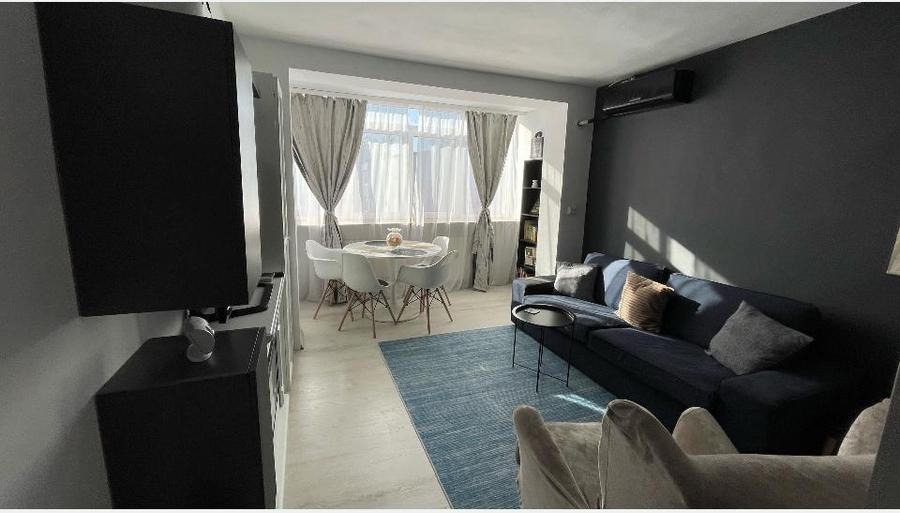 CITY PARK MALL 2 CAMERE 550 EURO LOC PARCARE REZERVAT