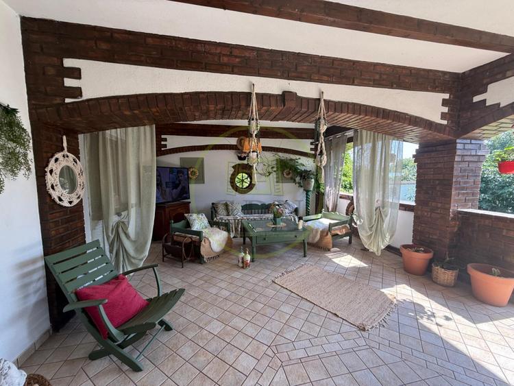 Casa P+M+spatiu comercial, 1920 mp teren, 230 mp utili, Mogosesti