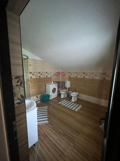 Hotel / Pensiune cu 6 camere de vânzare