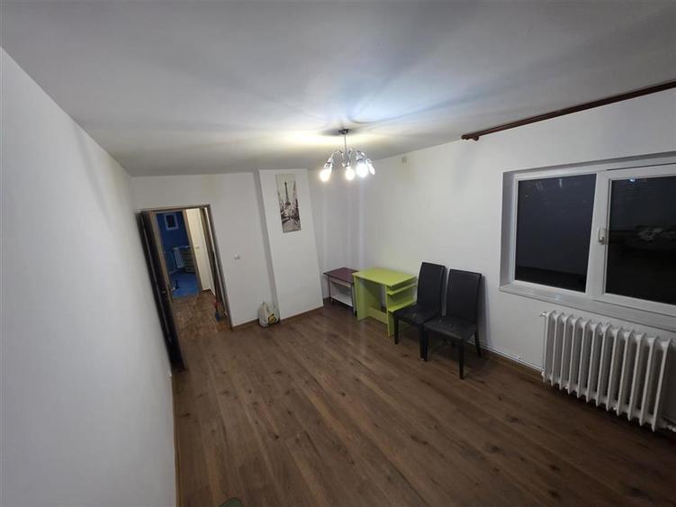 Apartament 2 camere Zona Canta