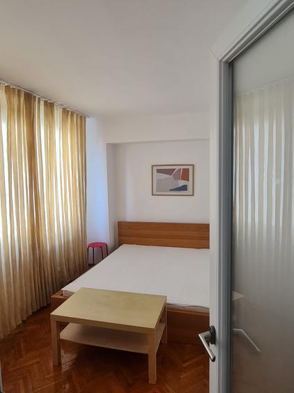2 camere Calea Victoriei Sala Palatului
