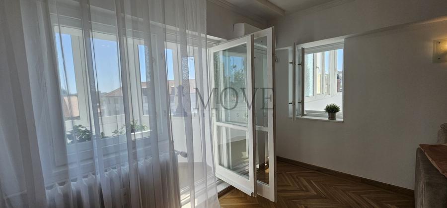 2 camere decomandate – Bulevardul Unirii nr. 8-Palatul Parlamentului
