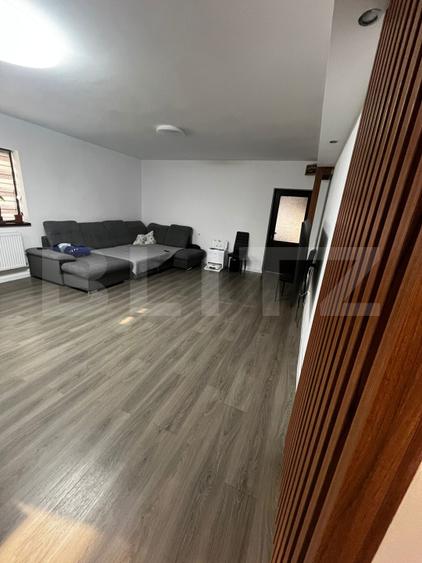 Casa de vanzare, 138 mp, zona Sendreni