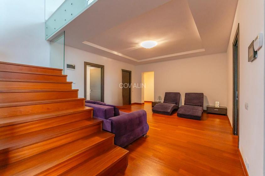 Proprietate unica tip vila, ultra central, S+P+2E, lift, priveliste peisagistica - 21