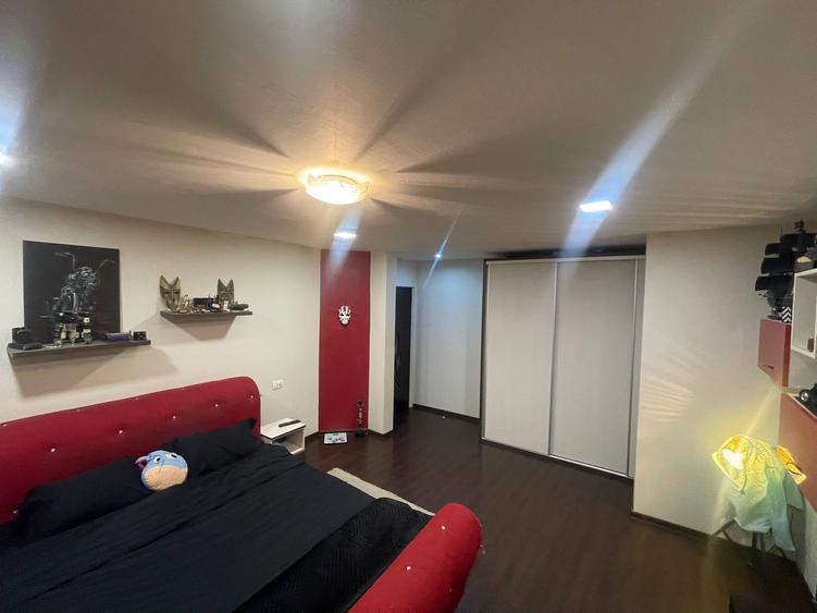 Universitatea Hyperion- Apartament 2 camere la Curte