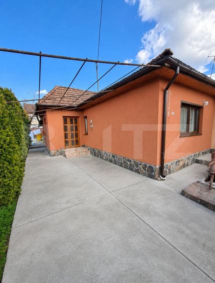 Casă de vânzare, 70 mp, teren 400 mp, zona Unirii