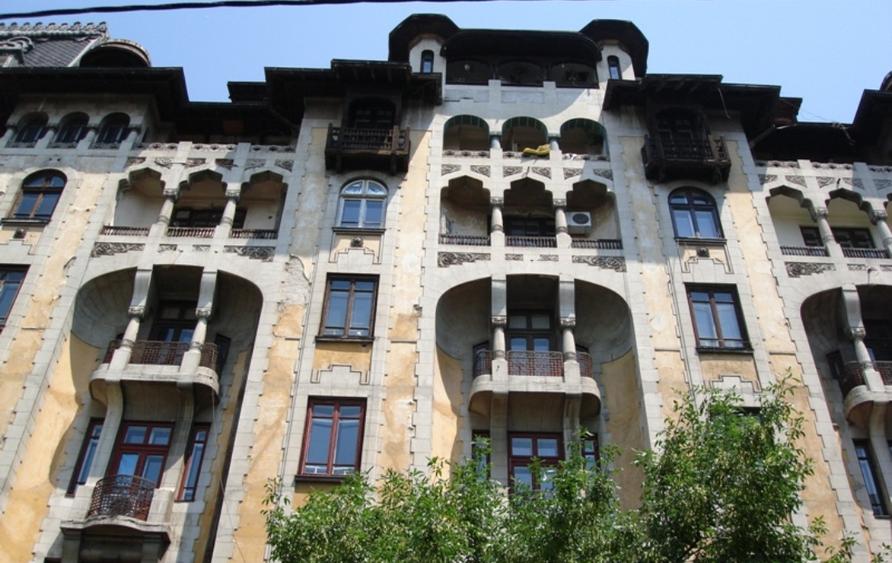 Imobil vanzare Hristo Botev pretabil hotel