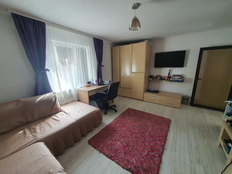 Casa individuala singura in curte, Medeea