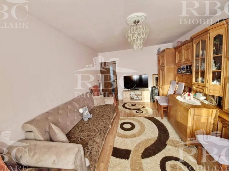 Apartament 2 camere decomandat in cartierul Intre Lacuri
