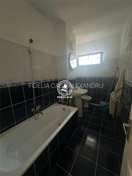 Apartament 2 camere bloc fara risc - Podu Ros