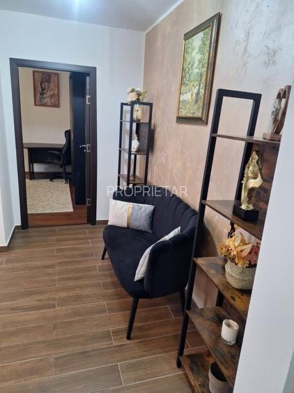 Persoana fizica  ,vand apartament in Iasi , str .Sf Lazar nr 28  - 6