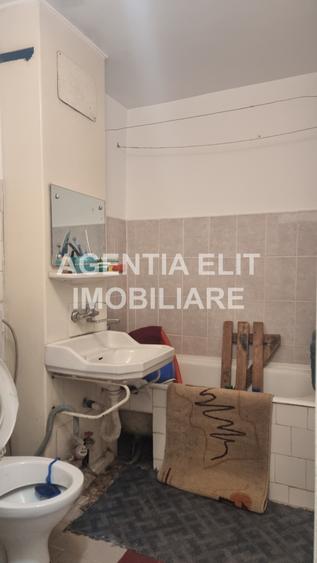 Apartament 4 camere, zona Centrala