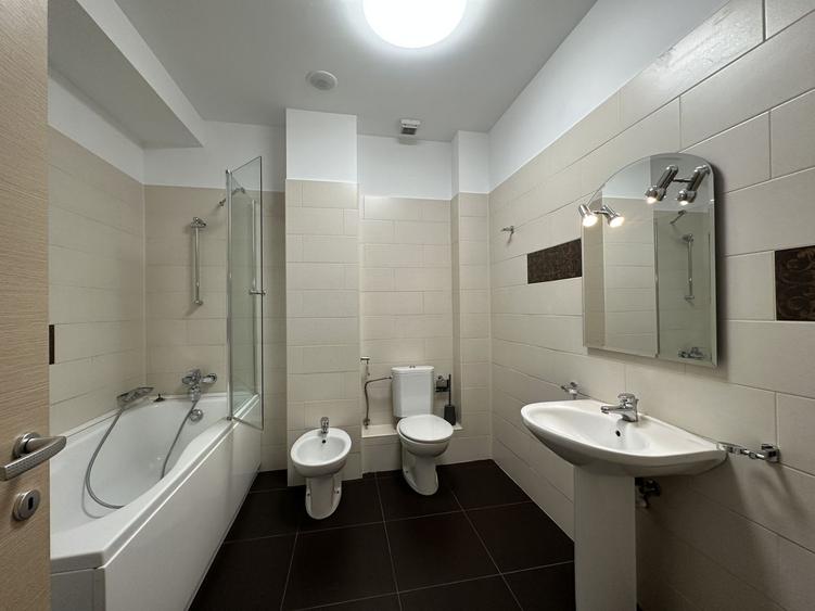 BEST DEAL Satul Francez | Herastrau | 4 camere | Vedere Parc | loc de parcare