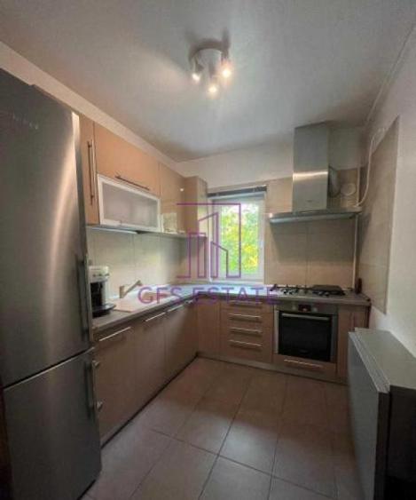 Inchiriere Apartament 2 Camere Ten Blocks Pacii|Parcare