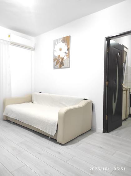 Garsoniera 25mp zona Unitatea Militara 29.500eur neg