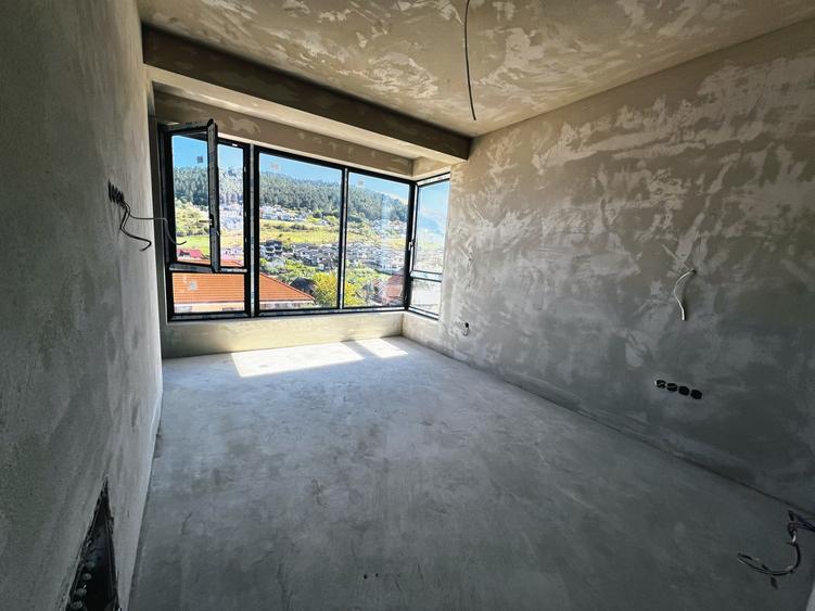 Casa individuala , 146 mp utili , 400 mp teren liber , in zona Tauti