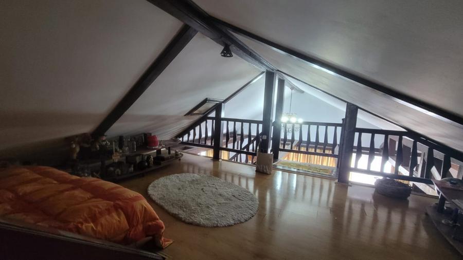 Vila cu 700 mp teren - Sararie