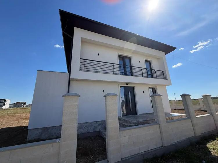 Casa Noua Buftea- 5 camere- 460 mp curte