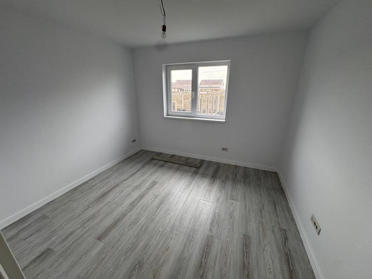 DIRECT DEZVOLTATOR , ZONA LIDL, 4 CAMERE
