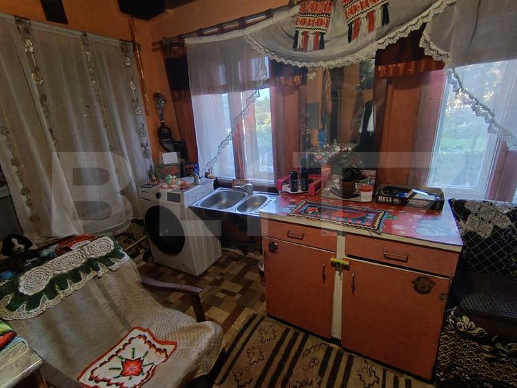 Casa cu 2 camere cu Anexe
