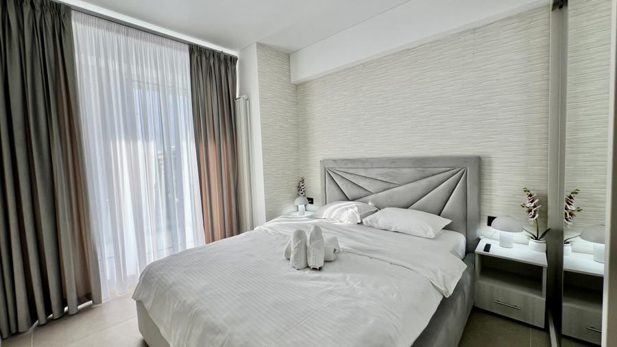 Alezzi Odyssey Apartament cu 2 camere amenajat elegant - acces la piscine
