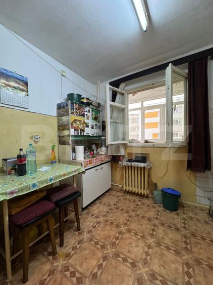 Apartament cu 3 camere, Barca Rahova
