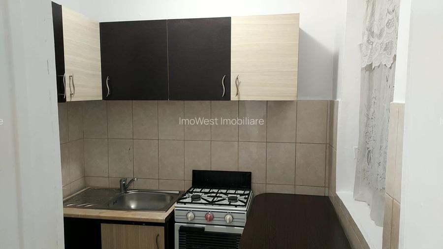 Calea Buziasului | Etaj 1 | Mobilat si utilat | Bucatarie inchisa
