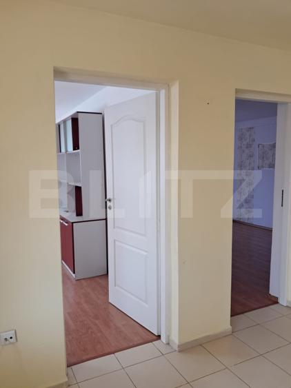 Casa cu 3 camere, 88 mp, teren 337 mp, zona Liceului Economic Suceava