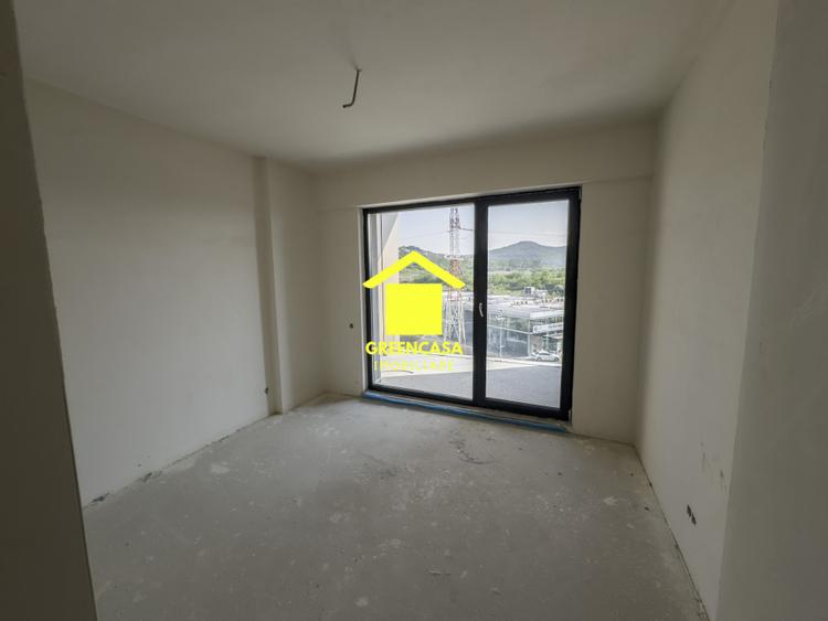 Apartament 2 camere, posibilitate finisare, zona BMW