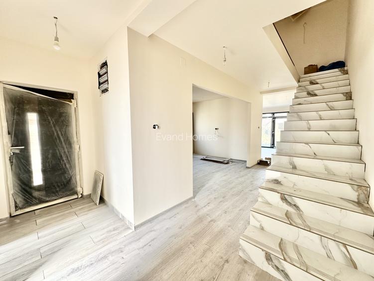 Comision 0%- Duplex cu 4 camere si anexa de 40 mp in  centrul Mosnitei Noi - 13