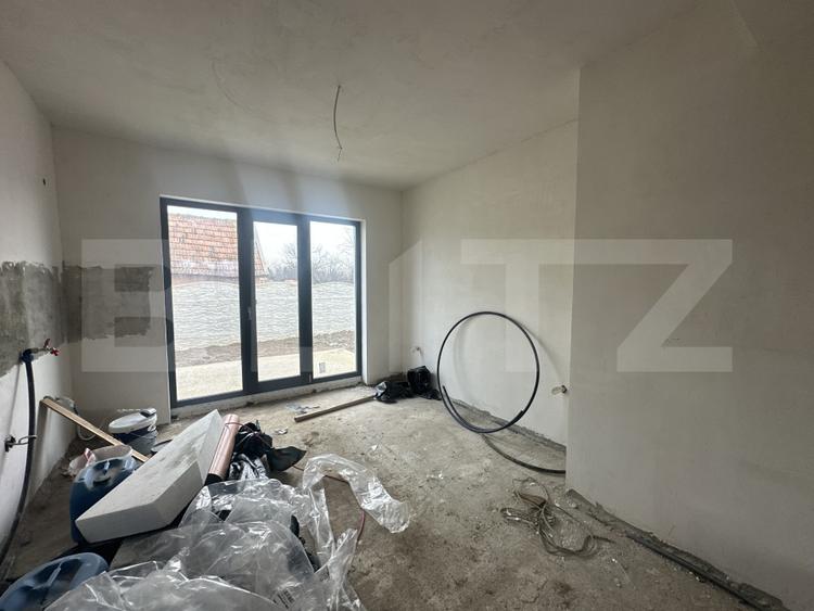 Casă modernă de vânzare în zona Lazuri