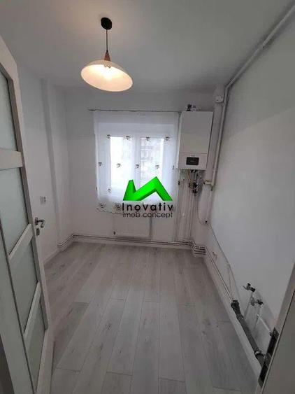 Apartament de vanzare 2 camere parcare Sibiu Rahovei