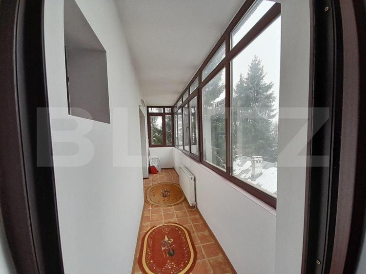 Apartament 3 camere, decomandat, 73mp, zona Predeal